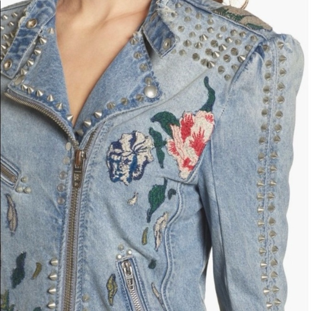 BLANK NYC 
Denim Jacket - Picture 4 of 7